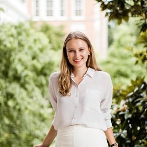 Meet your Posher, Megan